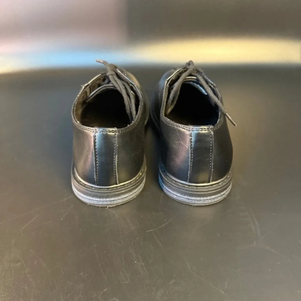 Kenneth Cole KCN392‎ Black Synthetic Leather Boys Dress Shoes Size 2/13.5